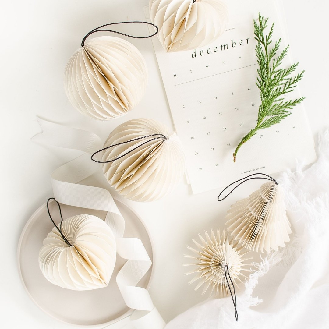 WHITE CHRISTMAS ORNAMENTS