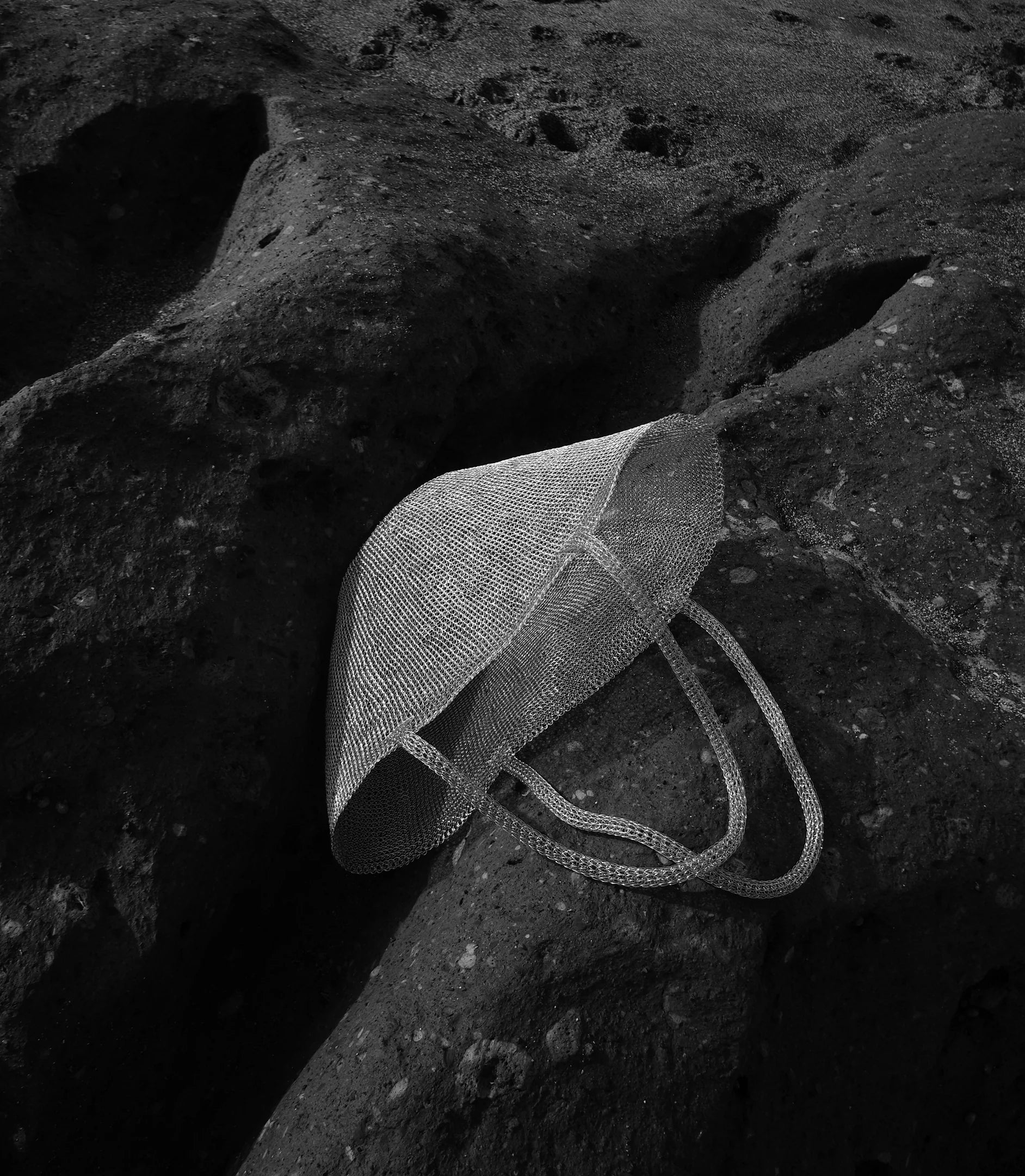 Gwendoline Studio No.01 — The Uma Steel Carry Object